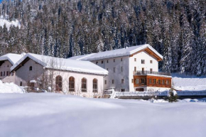 Zum Hirschen Boutique Hotel Val di Non Senale-San Felice